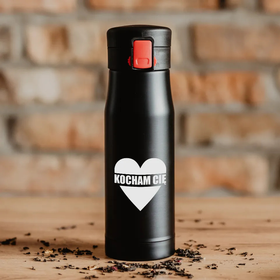 Kubek Luri 550 ml czerwony - własny projekt