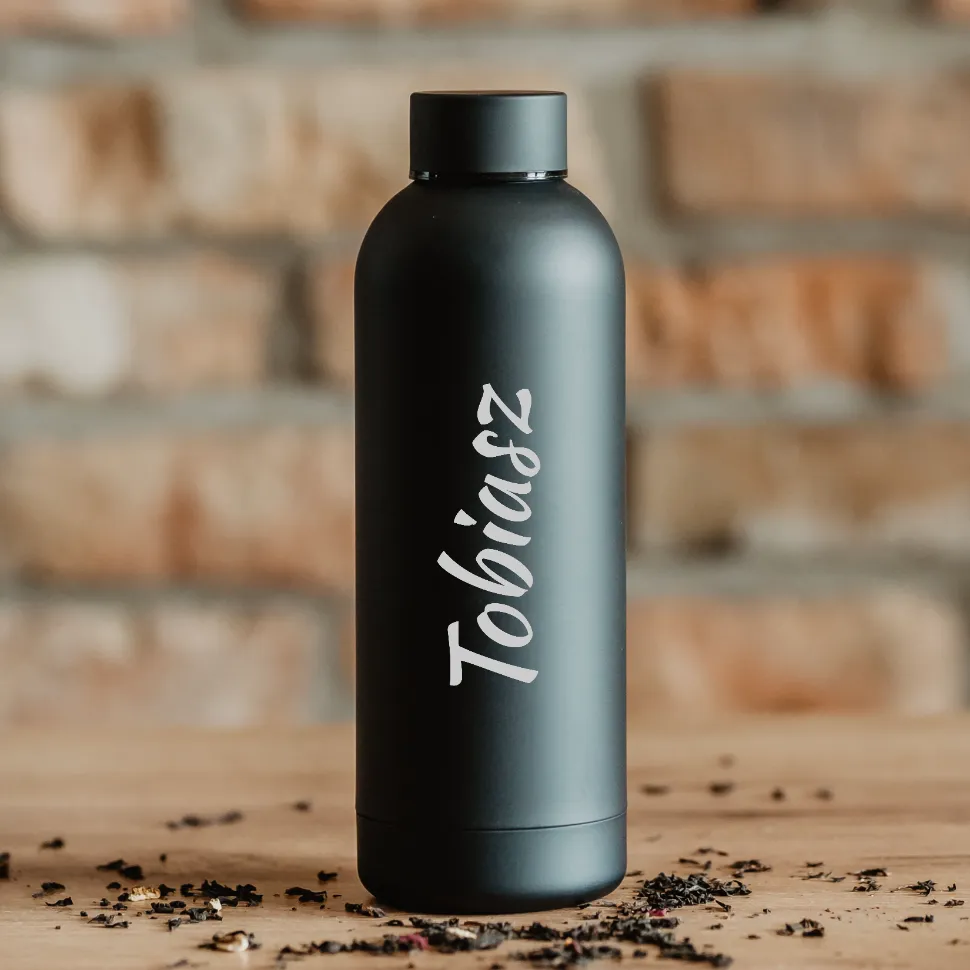 Kubek termiczny Marsylia czarny 500ml z imieniem